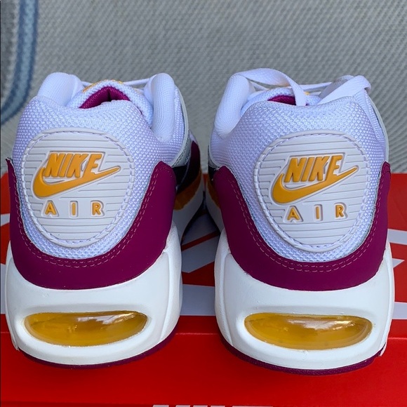 wmns nike air max correlate